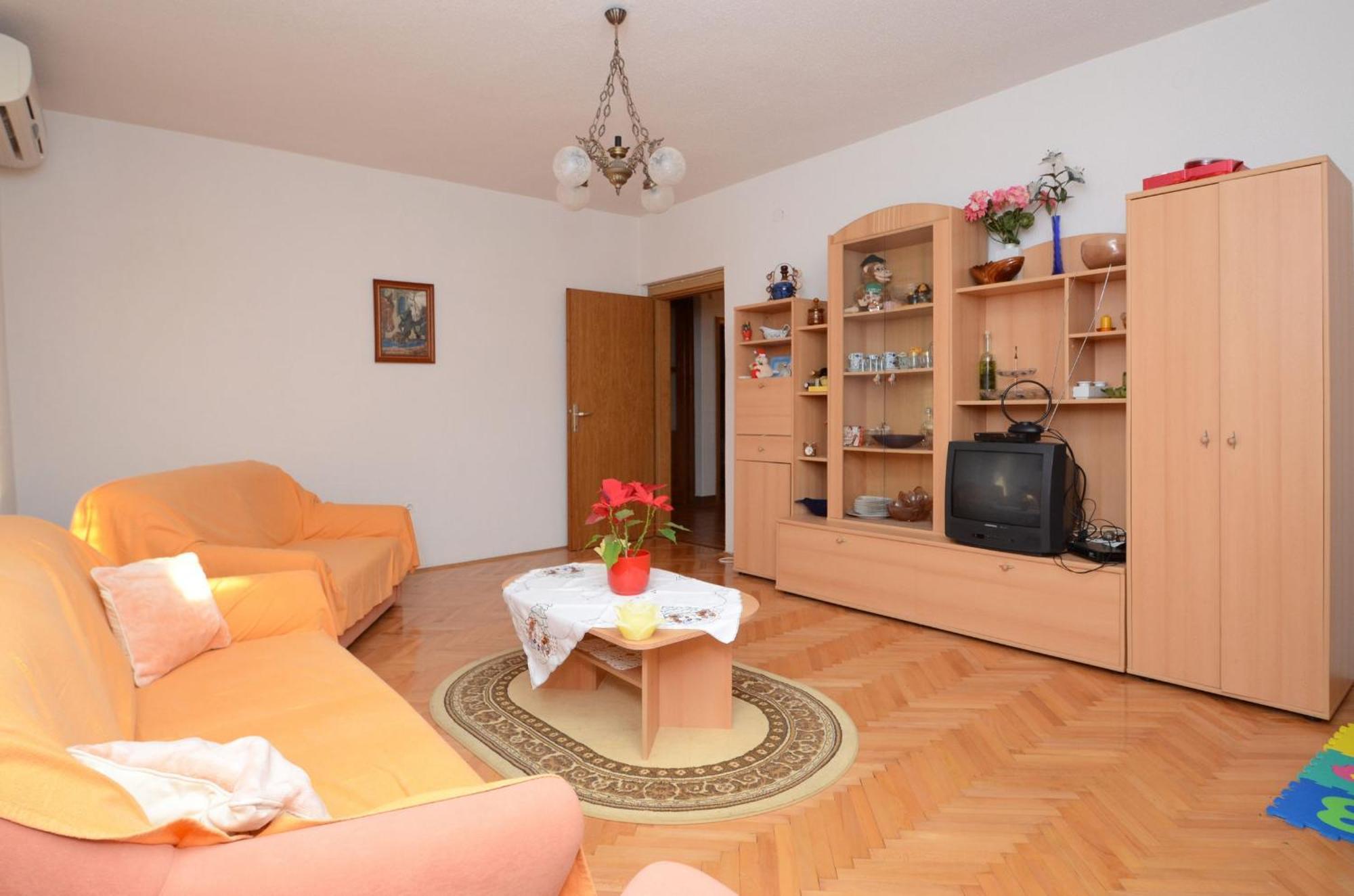 Apartments Marijana Zavalatica Exterior photo